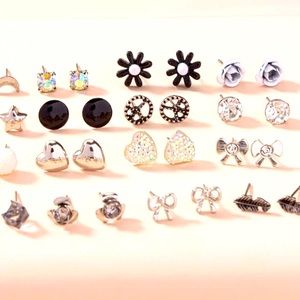 30 pairs Flower & Heart Design Stud Earrings